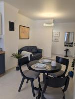 Royal Kamianets Apartment , центр Старого міста , 100м до Ратуші , вид на сквер та історичний центр - Ferienwohnung Kamjanez-Podilskyj