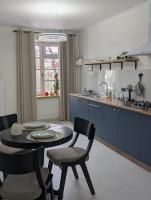 Royal Kamianets Apartment , центр Старого міста , 100м до Ратуші , вид на сквер та історичний центр - B&B Kamianets-Podilskyi