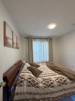 Modern 2BR Getaway Near Revere Beach - Bed and Breakfast Revere