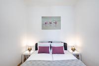 Ultra Central - Large - Comfy - Bed and Breakfast Boedapest