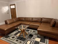 Large Luxury 4 bedroom home with parking - Bed and Breakfast Manchester