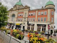 The Stage Door - 3BR in Central Tunbridge Wells - Sleeps up to 7 People - B&B Royal Tunbridge Wells
