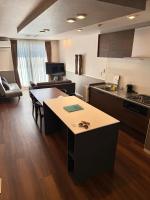 Newly built luxury apartment Villa Miks - B&B Fujikawaguchiko