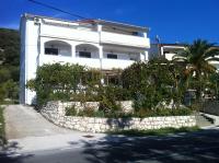 Pljesa Apartments - B&B