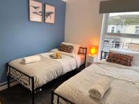 Comfortable 2-Bedroom Coastal Getaway, Sleeps 5 - B&B Great Yarmouth