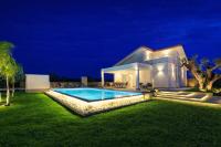 Villa Giaira SicilyMyhome - Bed and Breakfast Santa Maria del Focallo
