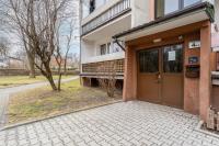 Odrzańska Urban Jungle Apartment by BookingHost - Chambres d'hôtes Cracovie
