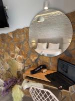 Vladimiros Apartments - B&B Barbáti