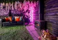 Rosewood Lodge With Hot Tub - B&B Skipwith