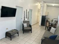 Casa 2 rooms 2 baths Pet,Wifi,tv - B&B Mayagüez