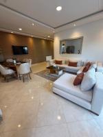 Maison indépendante à Tunis Cité El Wahat LAouina - B&B Túnez