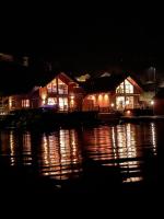 Lysefjord's pearl - the boathouse by the Preikestolen - Ferienwohnung Strand