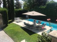 Villa Lucia mit Pool in Gardone Riviera, Gardasee - Chambres d'hôtes Gardone Riviera
