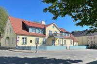 Suur-Lossi Residence - elegantne peatuspaik vanalinna südames - Chambres d'hôtes Haapsalu