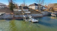Deep Water Stays on Lake Murray - B&B Lake Murray Shores