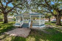 Sunshine Tropical Villa - B&B Largo