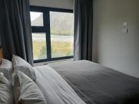 Appartement met 1 slaapkamer, balkon en uitzicht op de bergen.