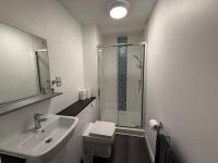 Magna House - B&B Egham