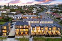 New Secure 3BR Townhouse & Gated & Parking & CCTV - Ferienwohnung Auckland