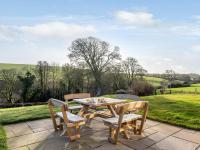 4 Bed in Denbigh oc-62947 - Bed and Breakfast Llannefydd