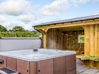 4 Bed in Denbigh oc-78960 - Bed and Breakfast Llannefydd