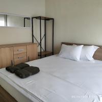 M&S Homes 2 bedrooms - B&B Peraía