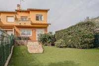 Casa con jardín en Besalú, ideal para familias - B&B Besalú