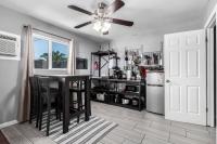 Private 1BR Guest House Peaceful Urban Stay - B&B Phoenix