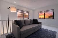 Luxury 1 King BR Retreat near Calle Ocho - Ferienwohnung Miami