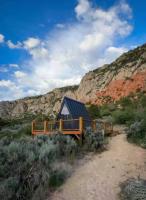 NEW! Unique Modern Glamping Chalet #3 - B&B Orderville