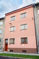 Trio Apartments - B&B Ostrava