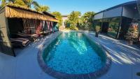 The Longhouse Luxury Boutique Resort - Bed and Breakfast Sakhon Nakhon