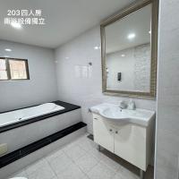 Quadruple Room with Private Bathroom