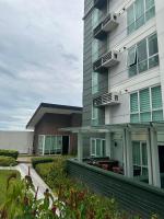 Abreeza Place Tower 1 27th Floor, Wi-Fi 50mbps and Kitchen - Bed and Breakfast Davao