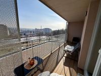 Luxury Urban Retreat, Terrace & View - B&B Košice
