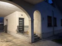 Monfalcone Easy Stay EAST - B&B Monfalcone