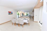 Villa met Eigen Zwembad