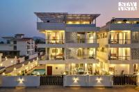 StayVista at Villa Solasta with BBQ and Swimming Pool - Ferienwohnung Lonavla