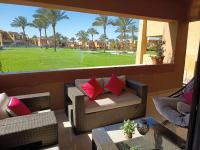 Chalet Stella Makadi Aquapark, Private beach, wi-fi - B&B Hurghada