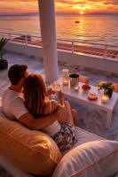 Nefeli Seaside Apartment Elegant Stay Near the Beach - B&B Políkhronon