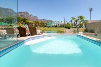 Little Piece of Heaven Coastal Mountain View Residence with Plunge Pool - Chambres d'hôtes Le Cap
