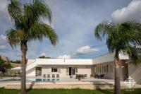 Villa Sunset Escape - Country Paradise with Pool - B&B Solarino