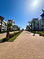 Luxurious Marina Agadir, Swimming Pool & Beach on Foot - B&B Agadir