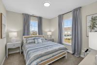 3BR 2'5 BA King Suite Fenced Yard Parking - B&B Portsmouth