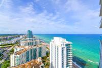 Oceanfront Escape - Rooftop Pool & Beach Access - Ferienwohnung Hollywood