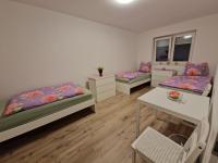 Dreibettzimmer
