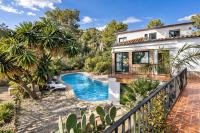 Sun & Sand Sanctuary - 2km to beach and 20km BCN! - B&B Castelldefels