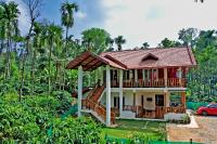 Dadad Gadde Nature Stay - Estate, Home Food, Near to Falls & Sightseeing - Bed and Breakfast Sakleshpur
