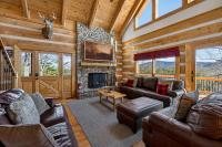 Mountain Top Getaway Hot Tub Grill Games Pool - B&B Townsend