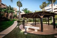 5 Stars BEACHFRONT PARADISE - Seaview, Always Heated Pool, Gym, Sauna! - B&B Estepona